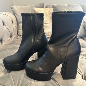 Womens Steve Madden Boots